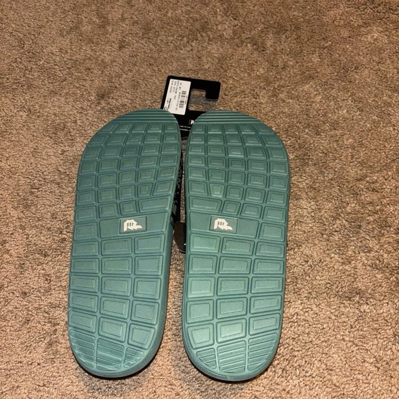 Primitive x Naruto Serpent Slides Sage Green‎ Anime Mens Size 8 - Picture 5 of 7